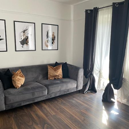 Lovely 2Bedroom 4Mins From Wimbledon Station London Ngoại thất bức ảnh