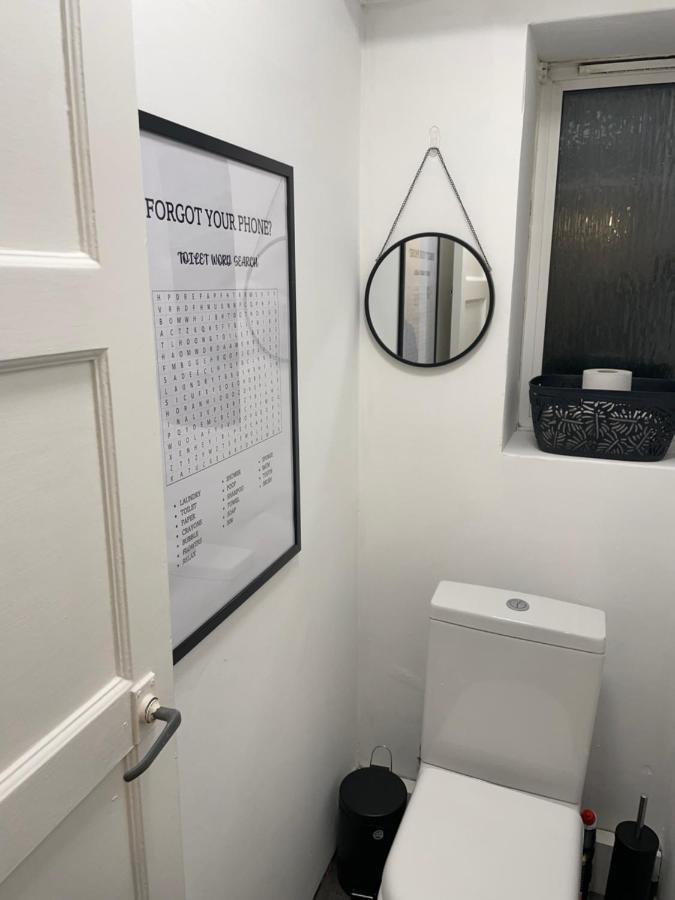 Lovely 2Bedroom 4Mins From Wimbledon Station London Ngoại thất bức ảnh