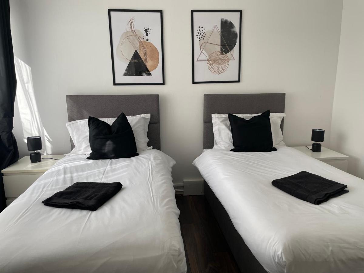Lovely 2Bedroom 4Mins From Wimbledon Station London Ngoại thất bức ảnh